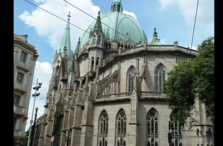 Foto real de Catedral Metropolitana Nossa Senhora da Assunção