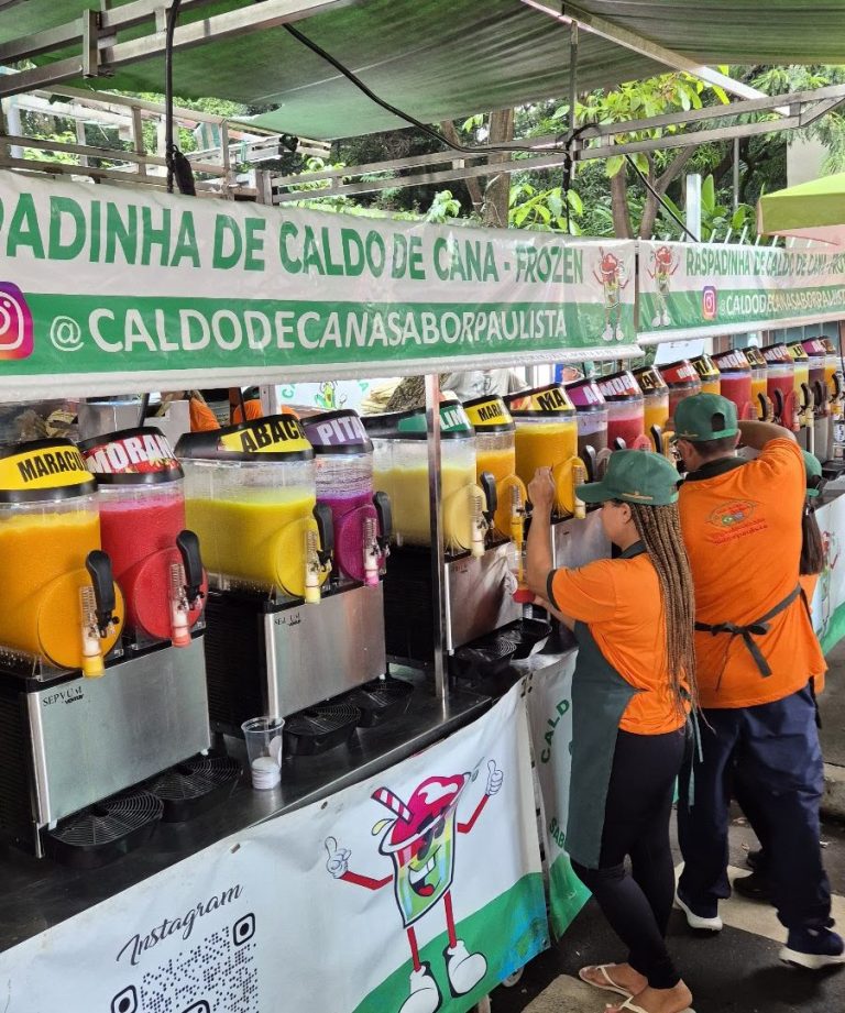 Foto real de Feira Gastronômica da Paulista - Feira Rocha Azevedo