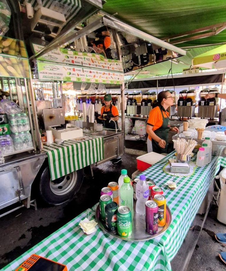 Foto real de Feira Gastronômica da Paulista - Feira Rocha Azevedo