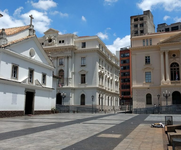 Foto real de Pateo do Collegio