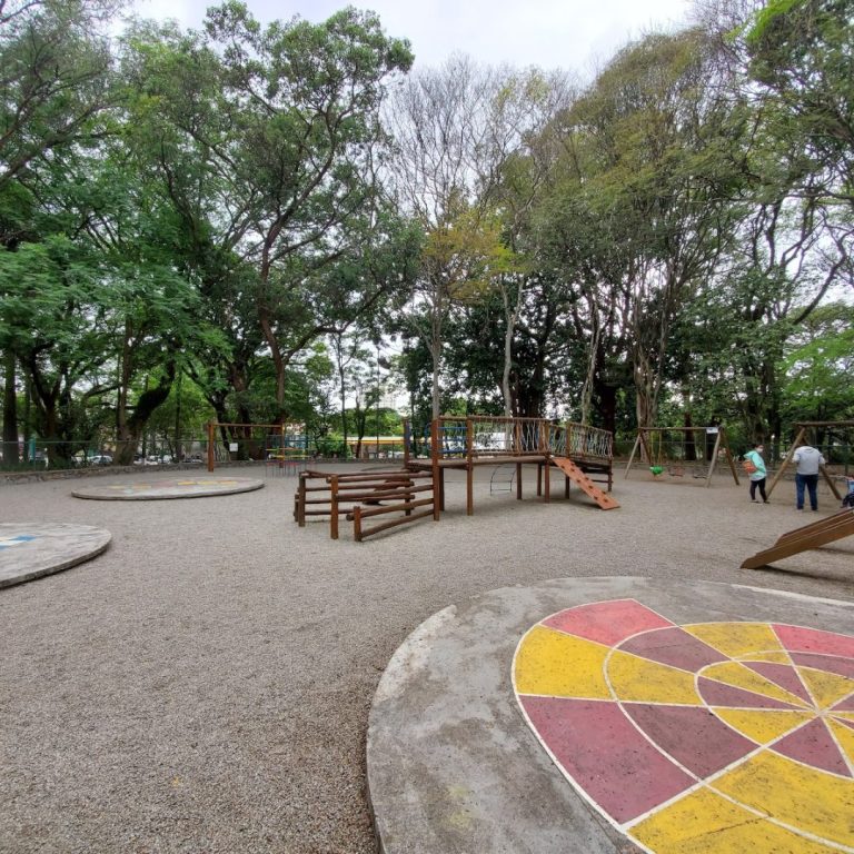 Foto real de Praça Província de Saitama