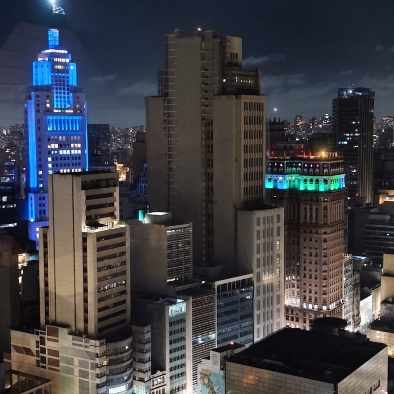 Foto real de Sampa Sky