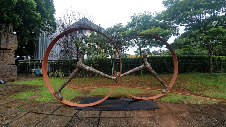 MuBE - Museu Brasileiro de Escultura e Ecologia, em São Paulo